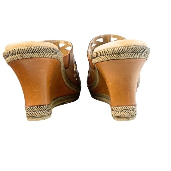 Earth | Women's  Slip on Leather Wedge Sandals Size 8 - Picture 8 of 14